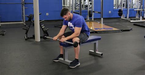 Reverse Wrist Curl Start